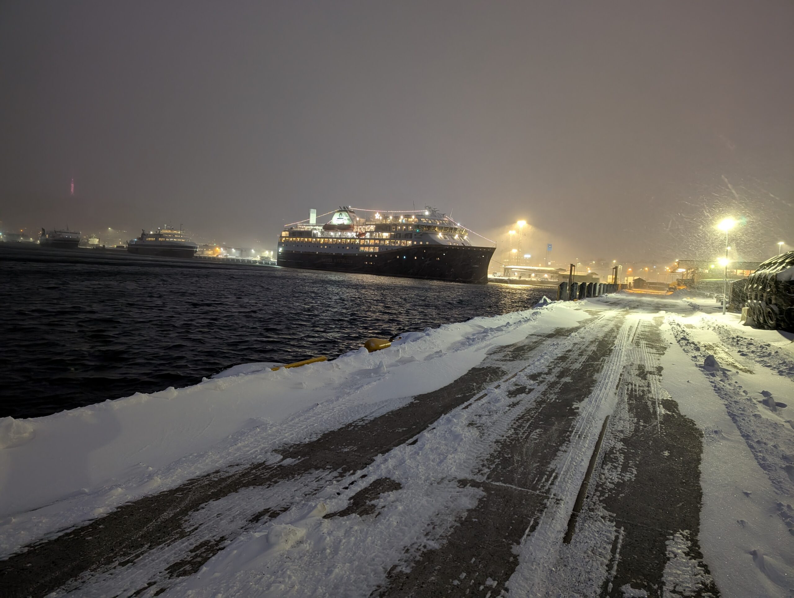 PXL_20241219_133706358.NIGHT