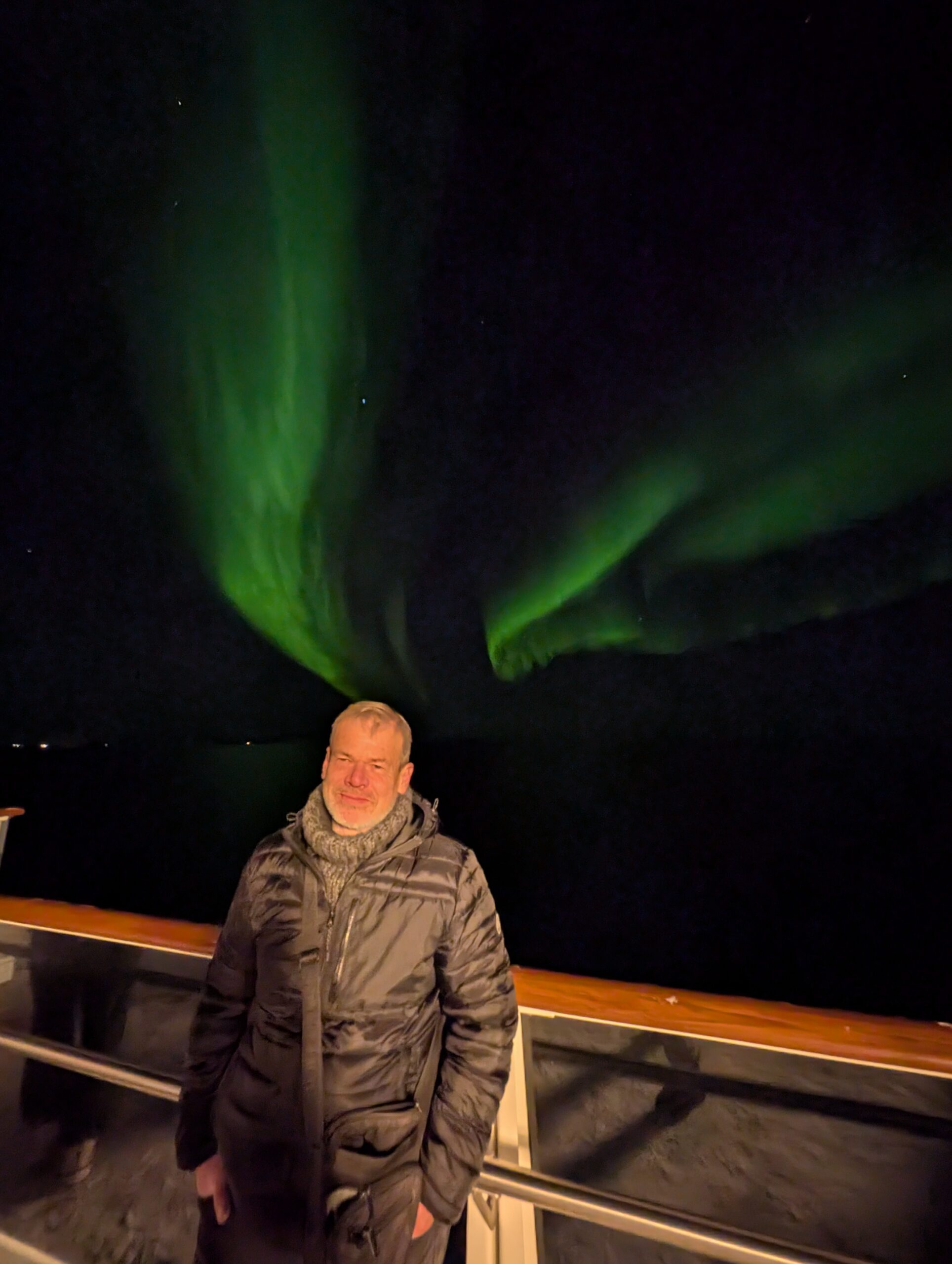 PXL_20241223_163504360.NIGHT.RAW-01.COVER