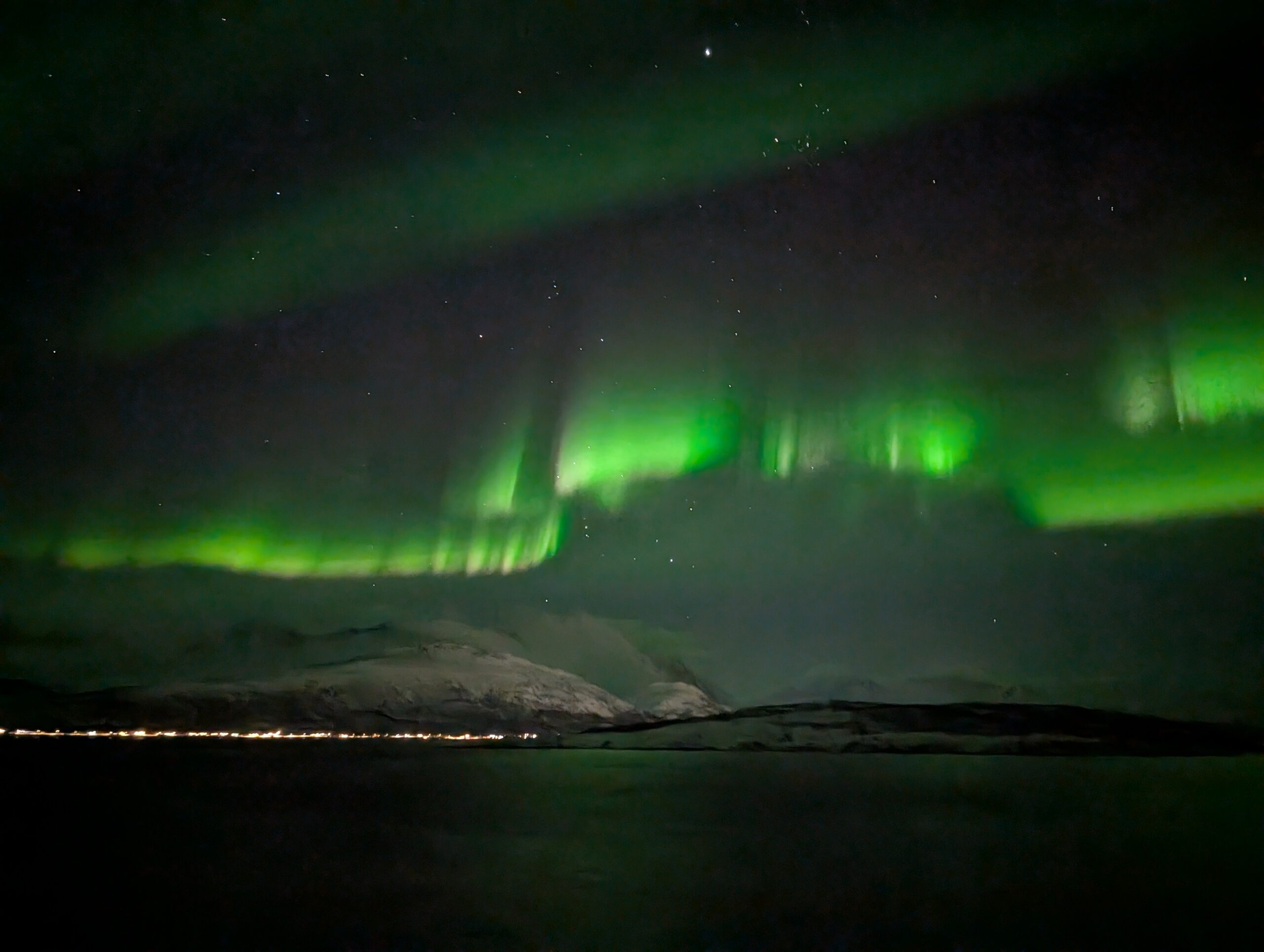 PXL_20241223_201942729.NIGHT