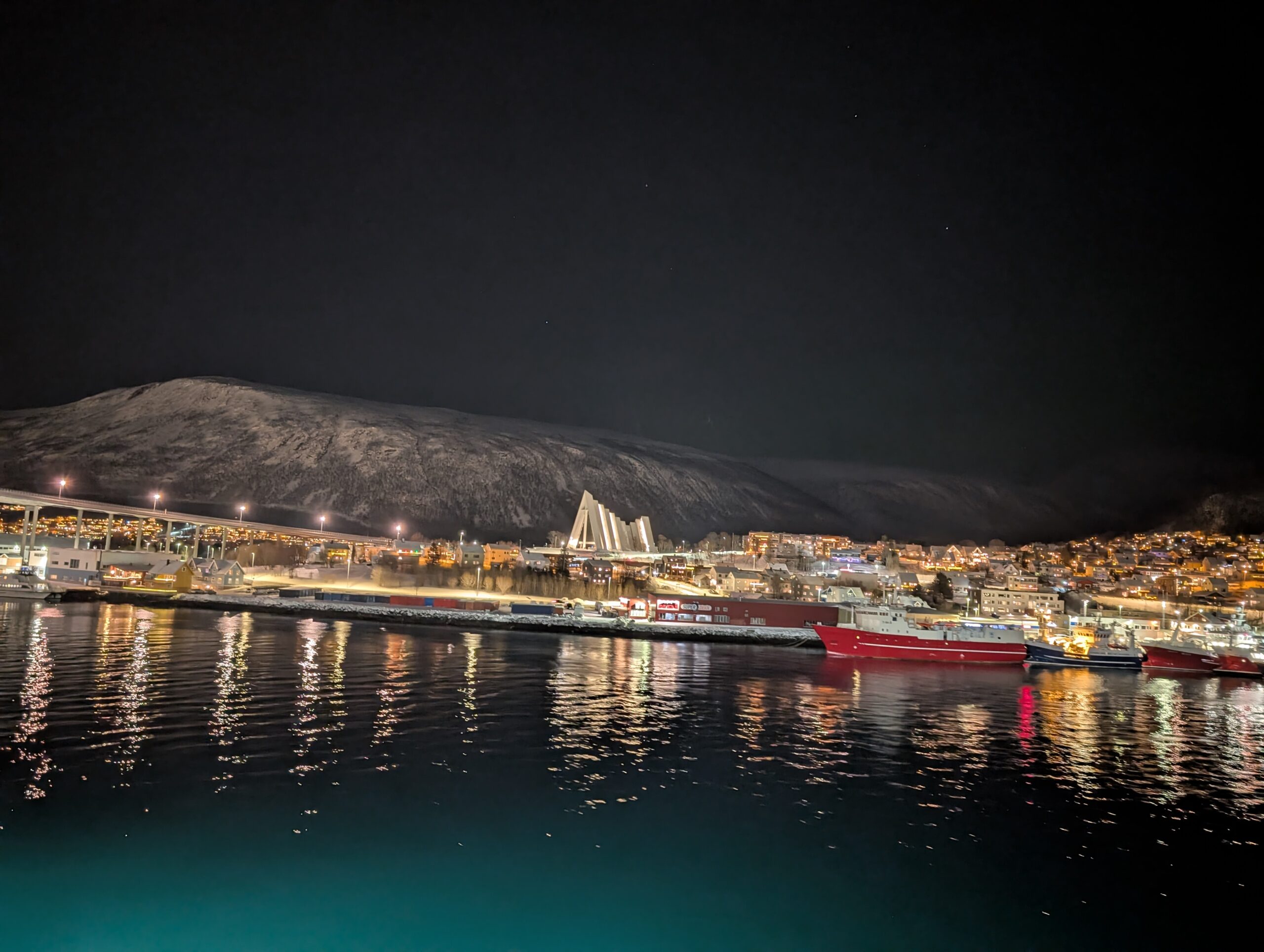 PXL_20241223_223834378