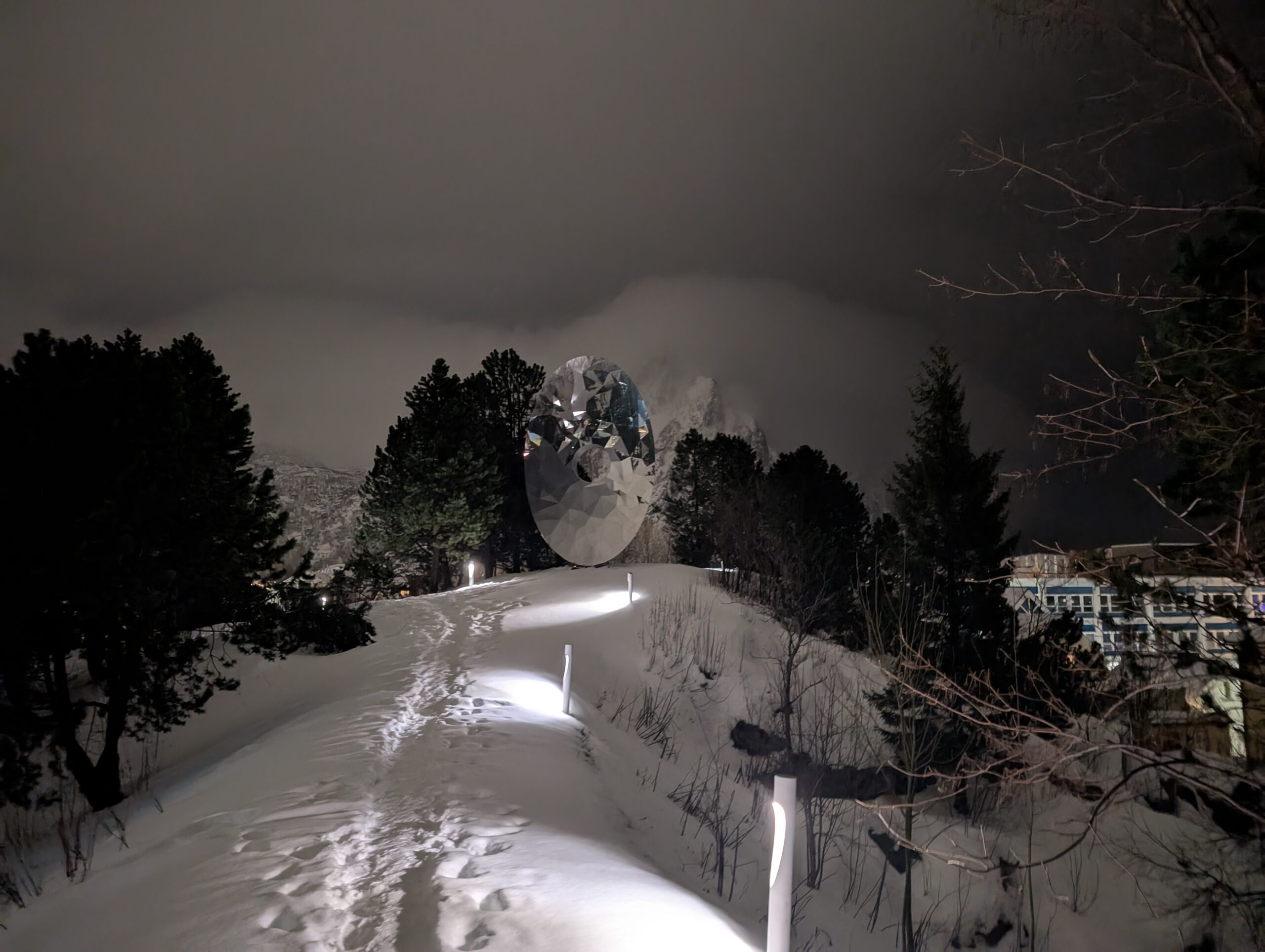 PXL_20241224_173826581